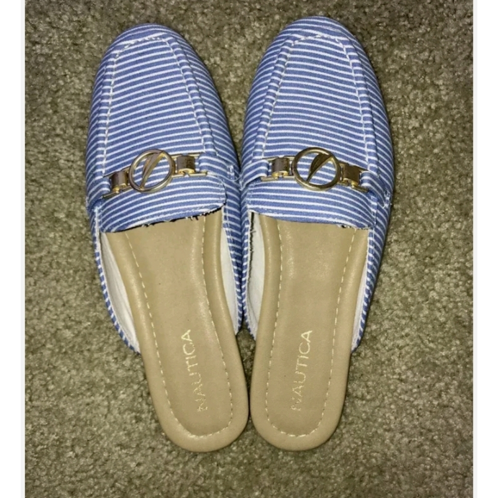 Woman's Nautica Slide On Loafer Canvas Shoes